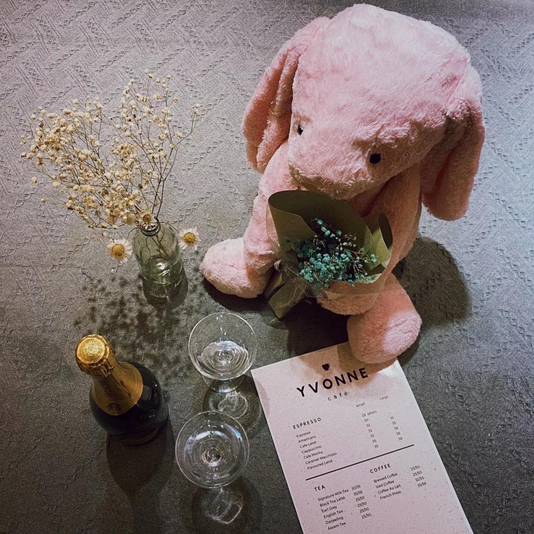 Chloe (feat. Wilkie Wong)