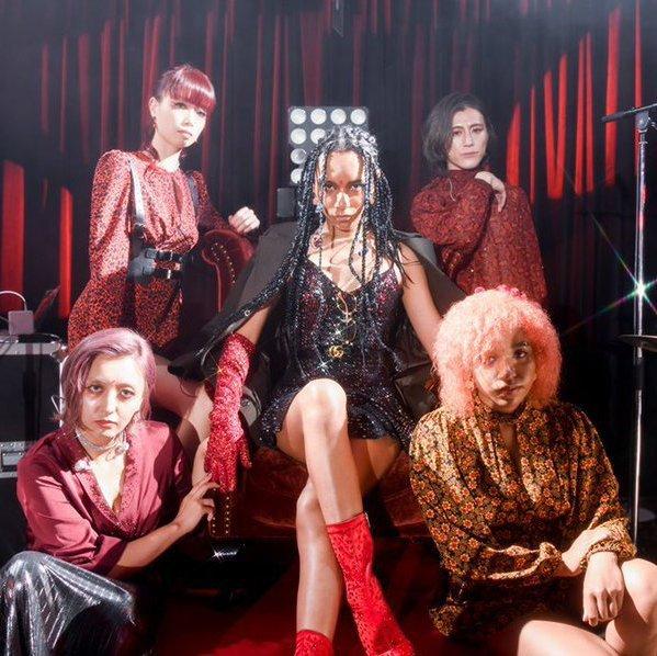 女王蜂丶Queen Bee