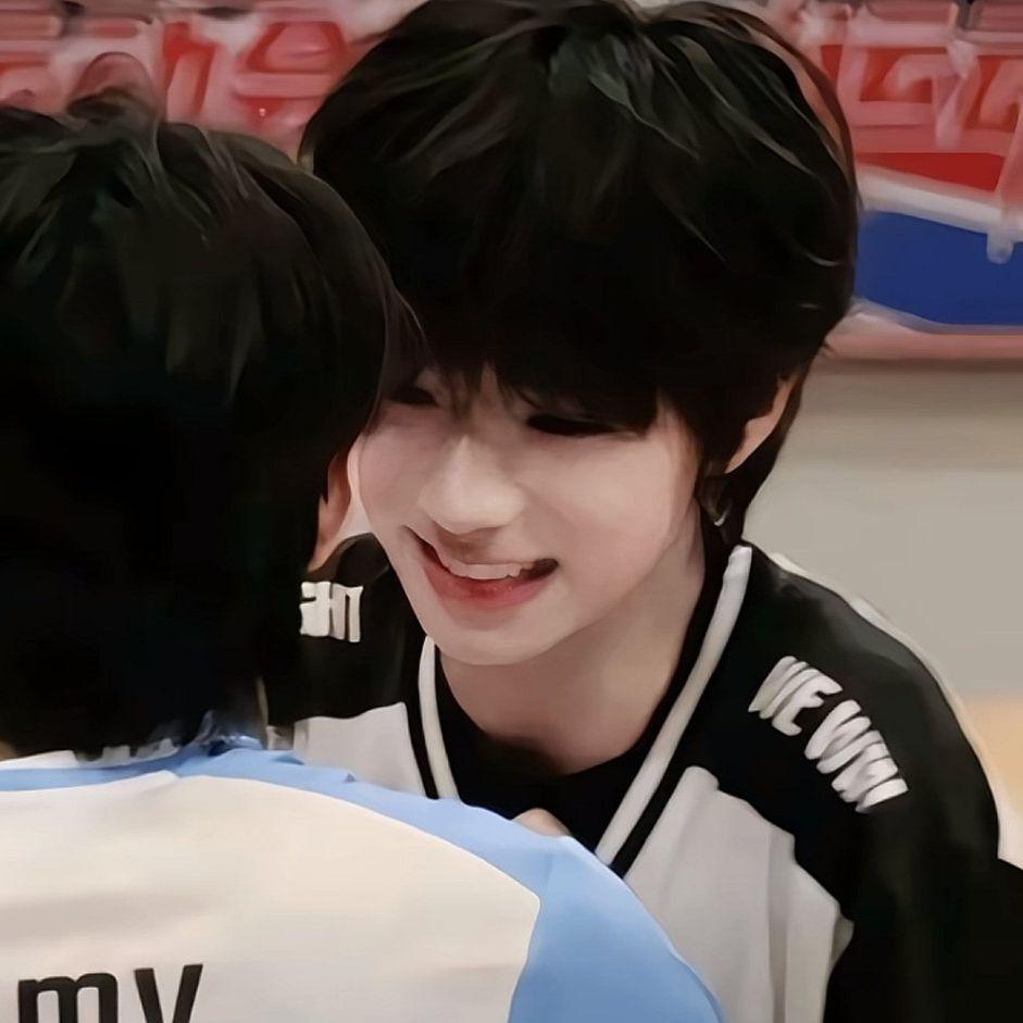 多远都要在一起（王橹杰 3.0 表演版）