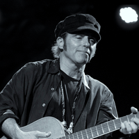 Nils Lofgren