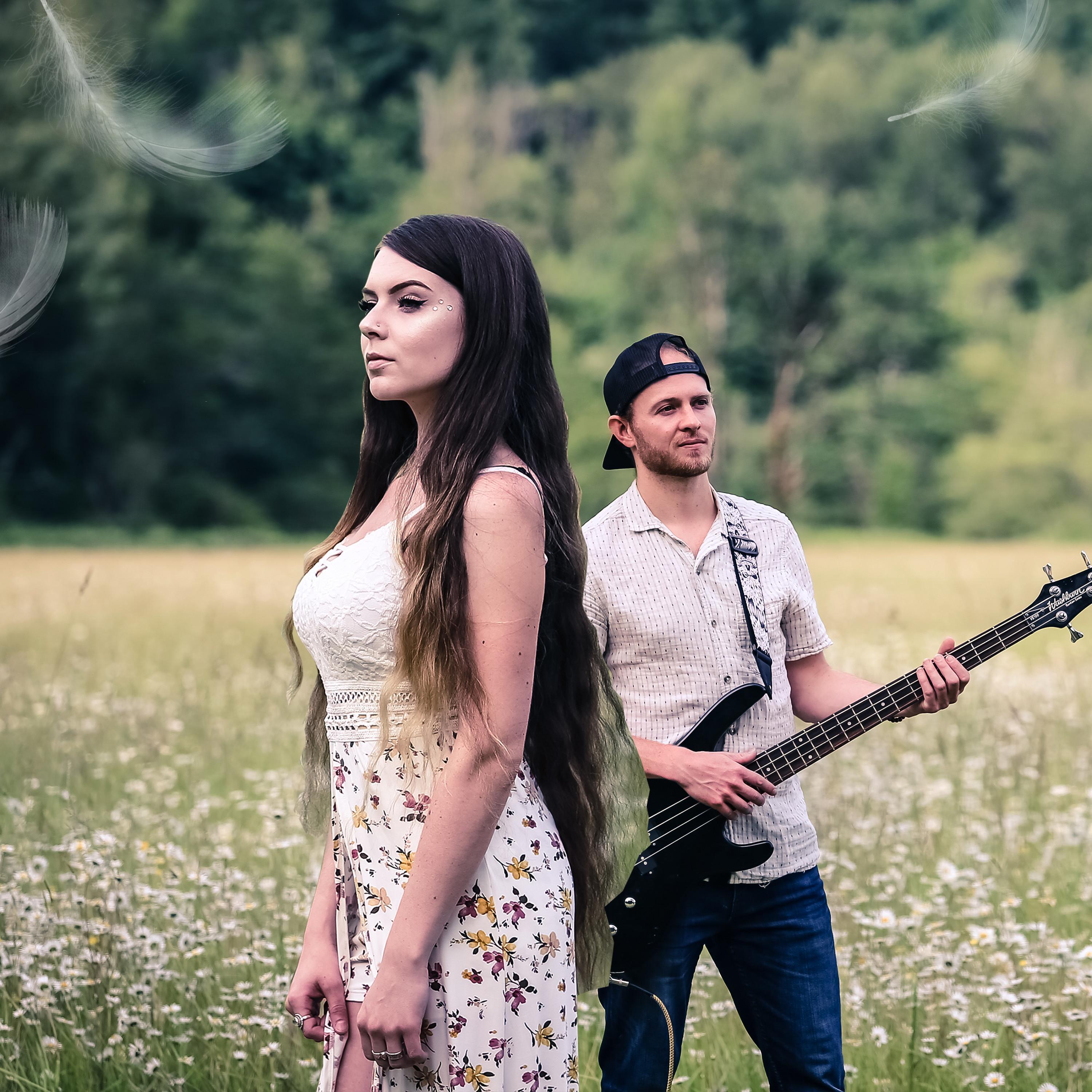 Feather (feat. Ariah)