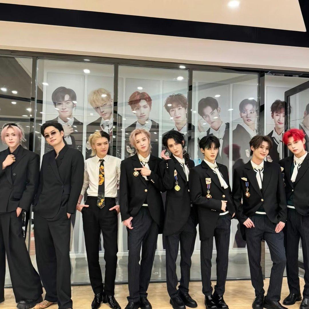 烤鸭集团】ONER！冲向鸟巢！High5！