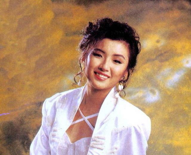 何婉盈