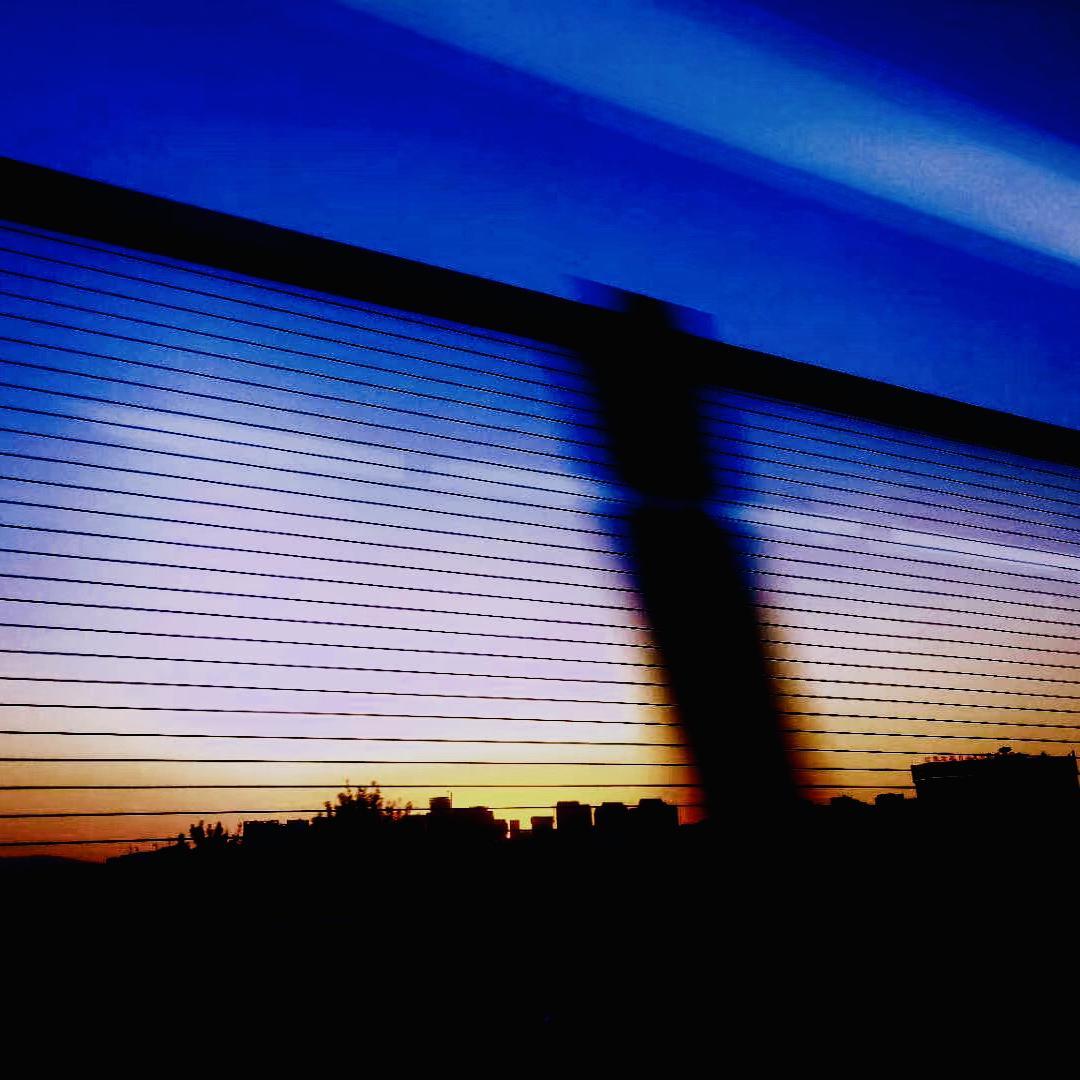 我一个人在看黑白电影（Prod By.bezimeni music）