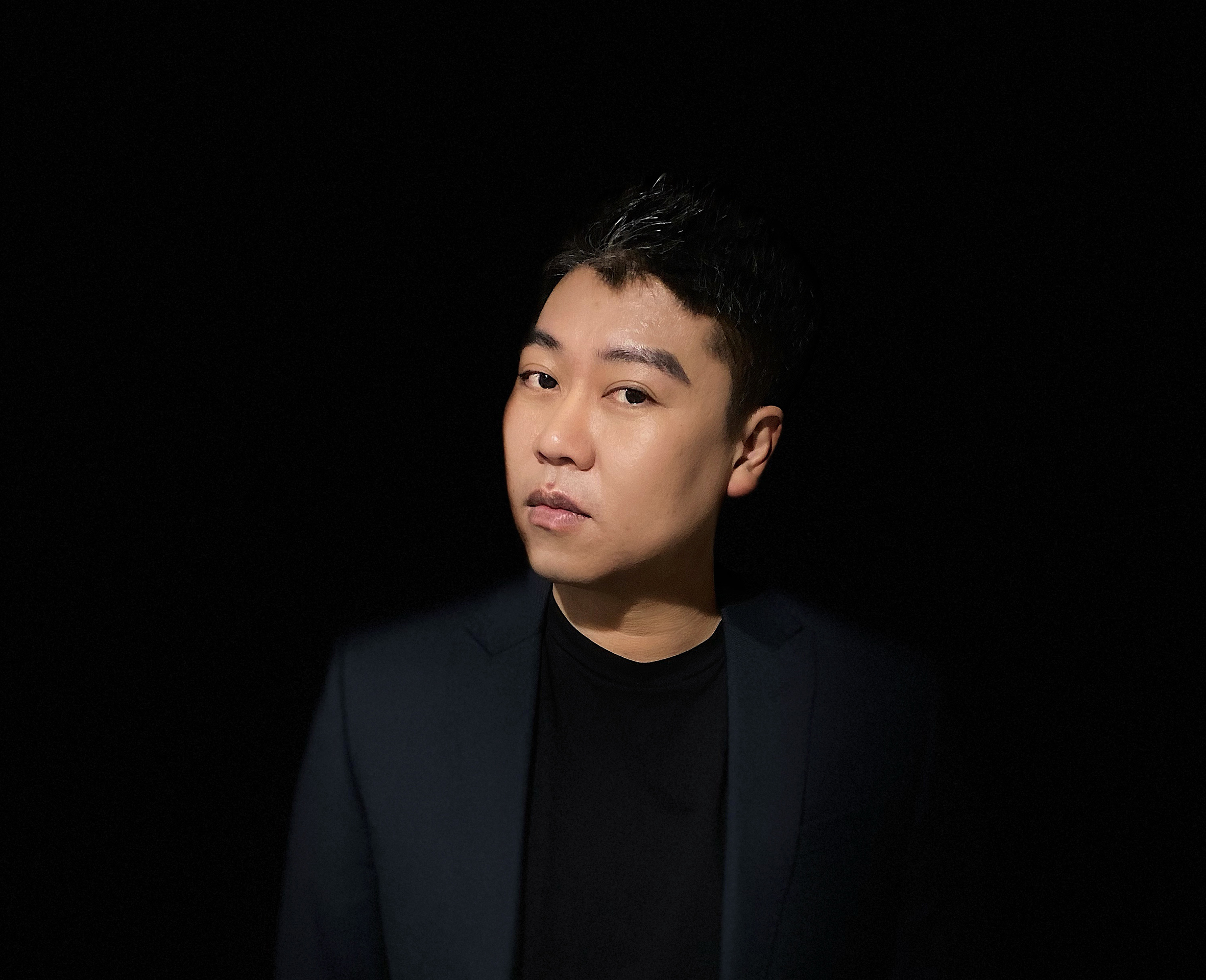李龙