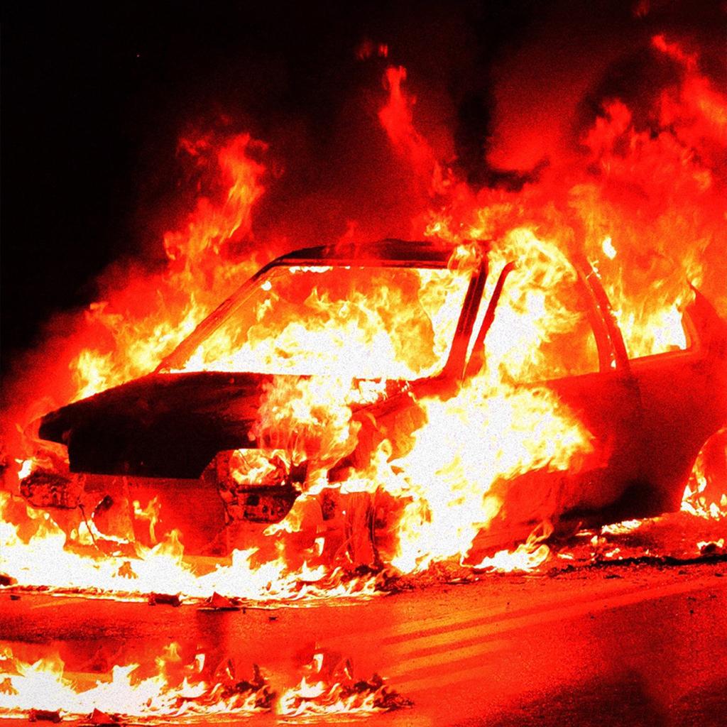 Don’t crash my whip 