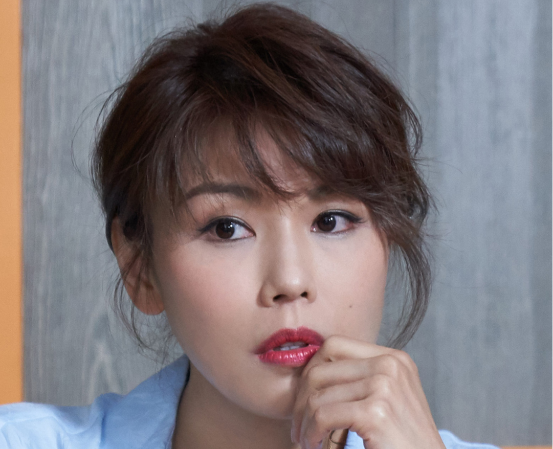 何嘉莉