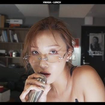 LUNCH (Live) - 华莎封面