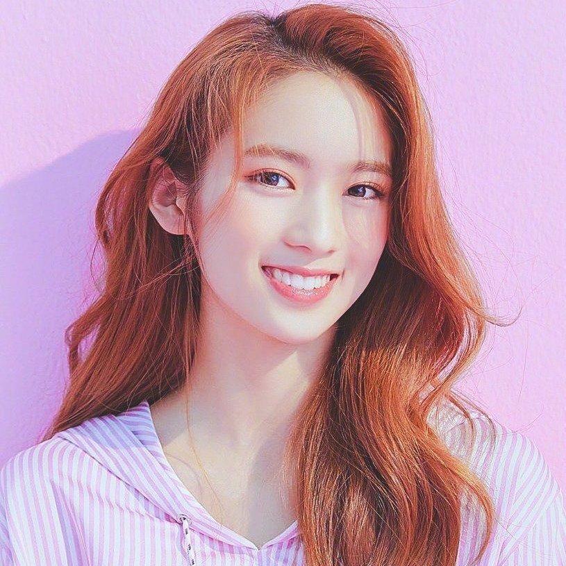 Cherry Bullet樱桃子弹