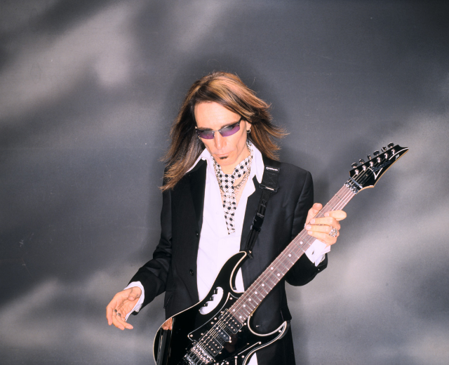 Steve Vai
