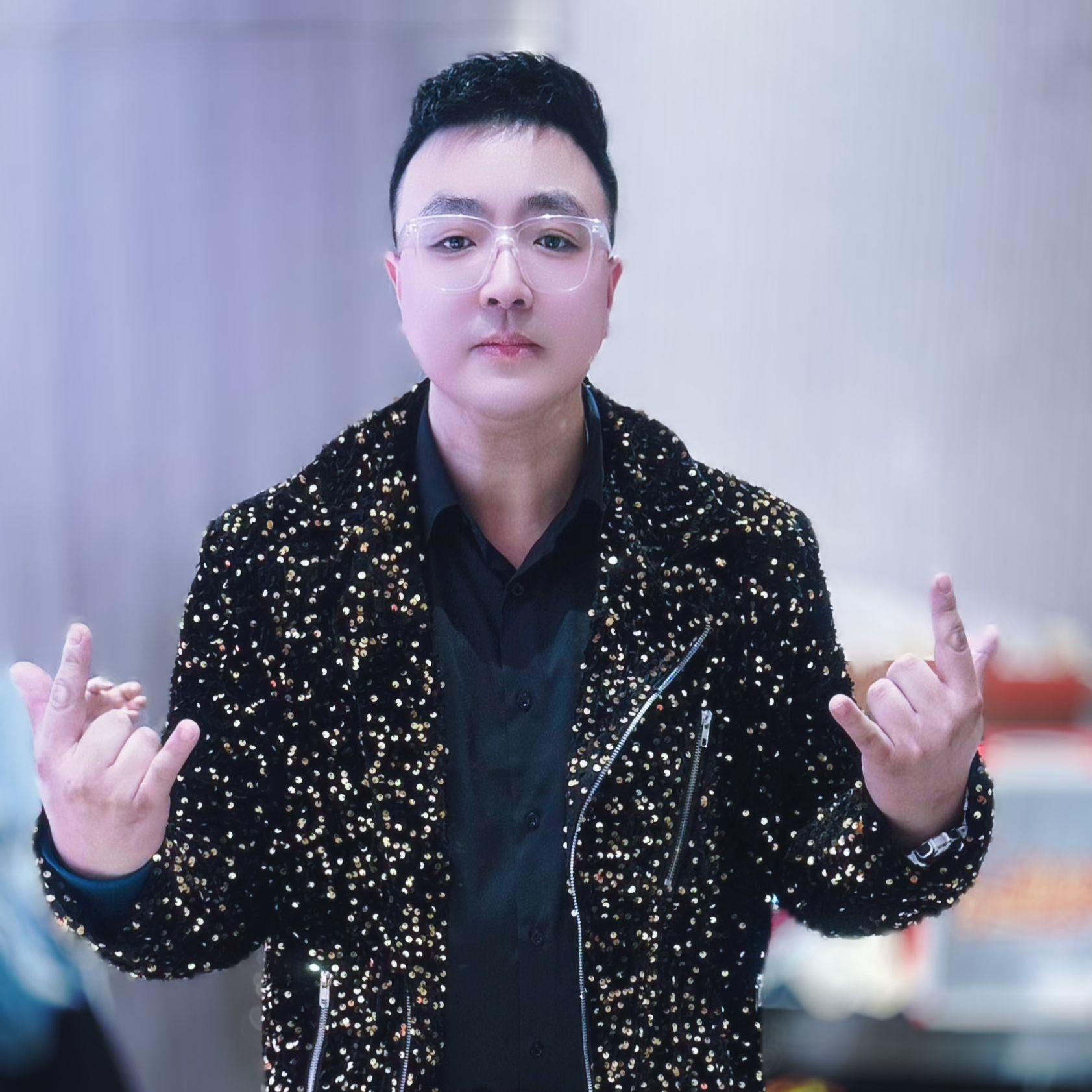 我醒着做梦封面