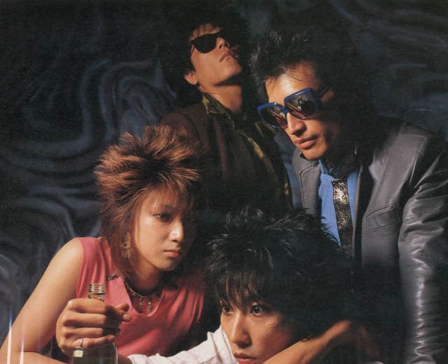 THE STREET SLIDERS