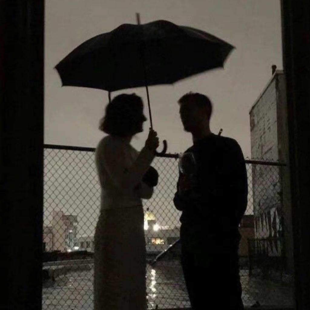 【高级氛围】「西部酒馆的一杯勃艮第红酒」