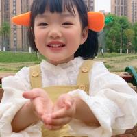 梁小辰