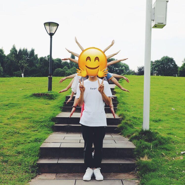 离别在某个夏天封面