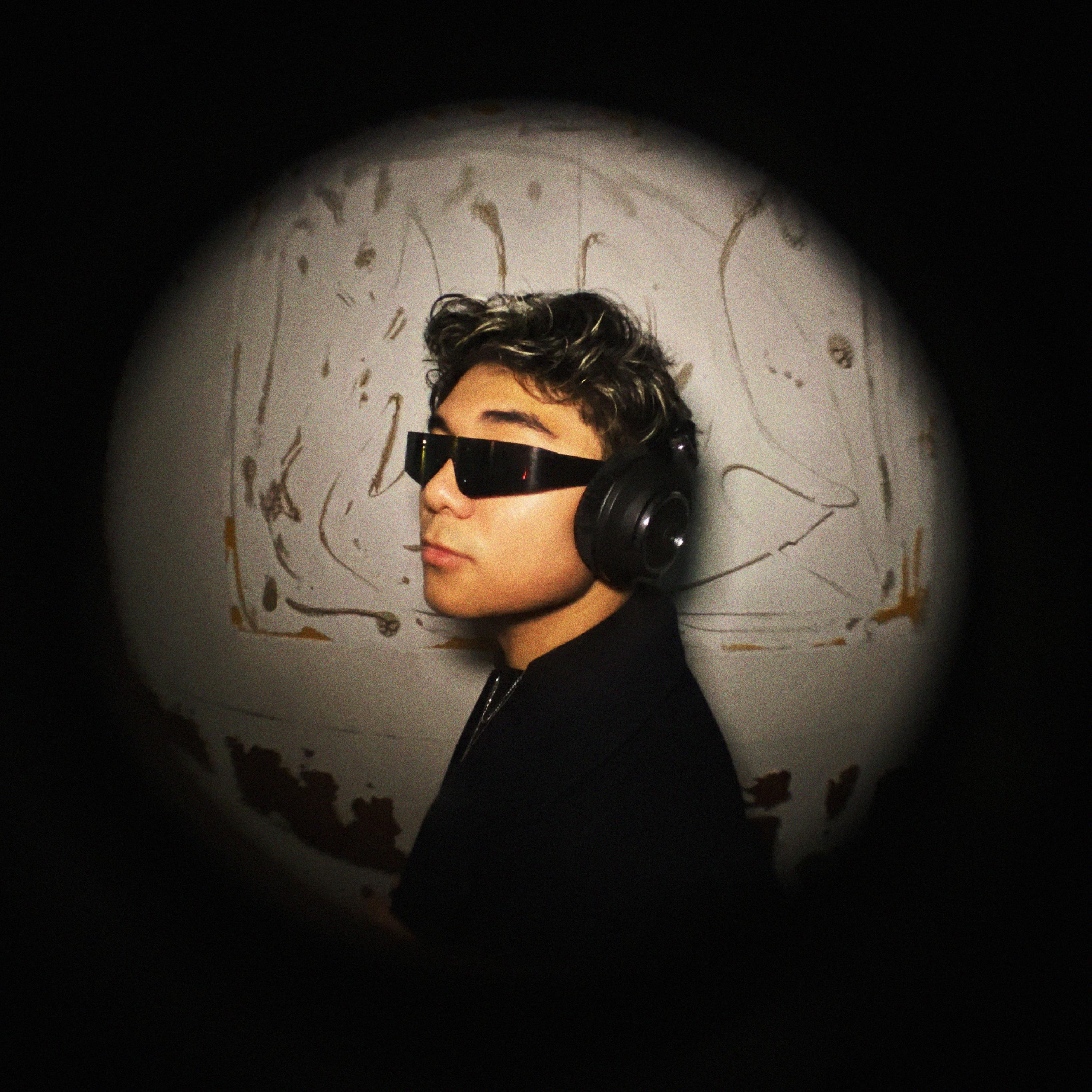 Right Now (Na Na Na) (feat. RJ Pasin)