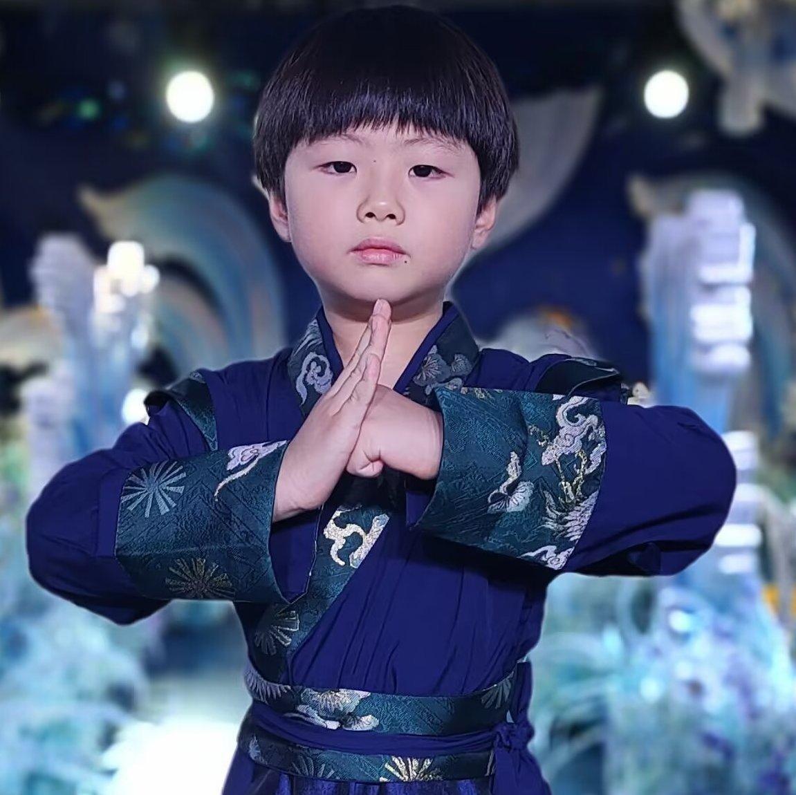 红红的太阳  蒋骏宏(童声版)封面