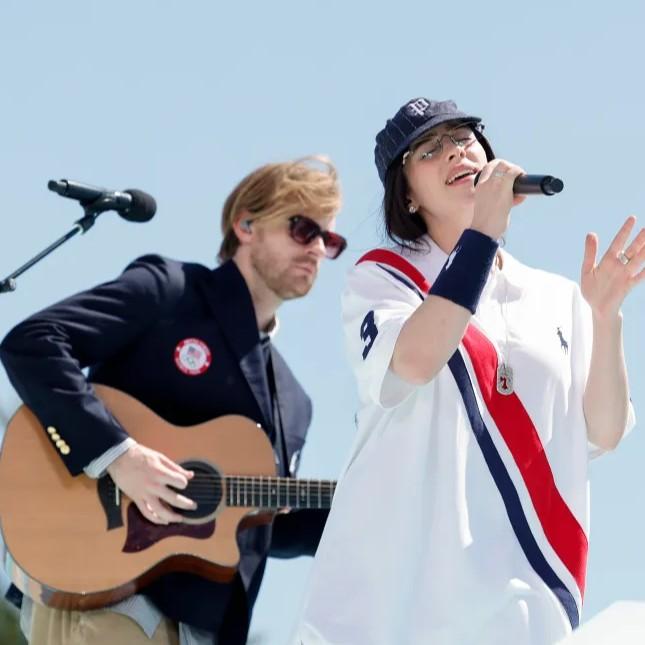 THE GREATEST (Live at Paris Olympics Closing Ceremony)封面