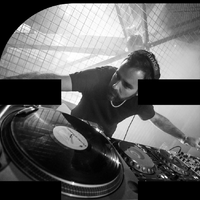 Deetron资料,Deetron最新歌曲,DeetronMV视频,Deetron音乐专辑,Deetron好听的歌