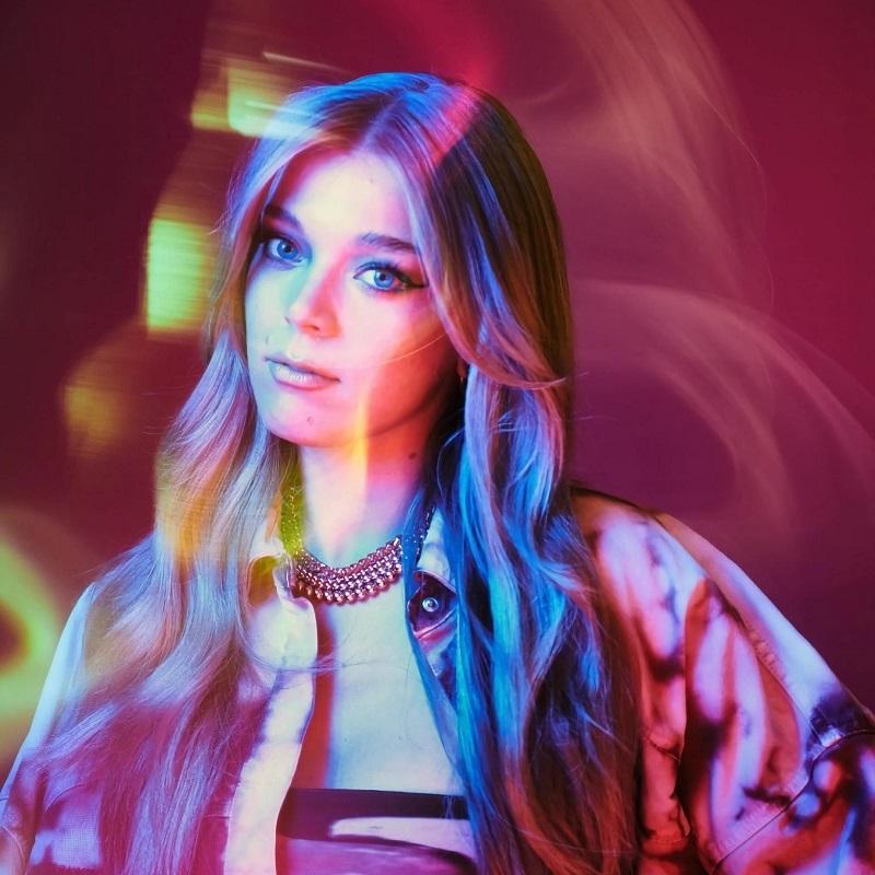 Hardwick音乐节 | Becky Hill强势领衔哈德威克音乐节