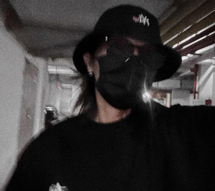 Mr.岑