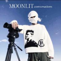 Moonlit conversations