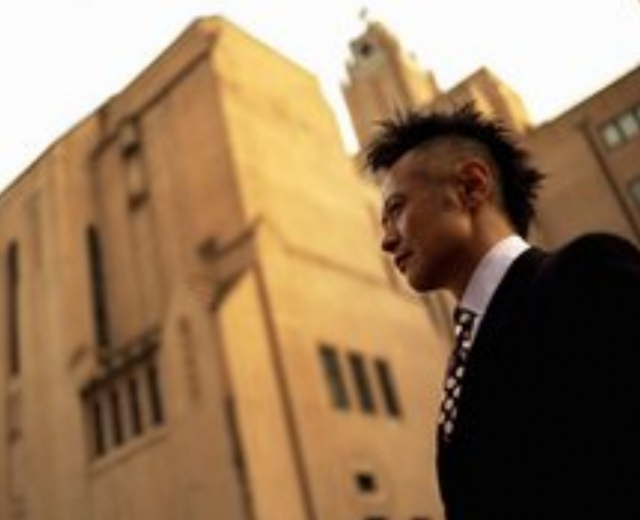 上田現