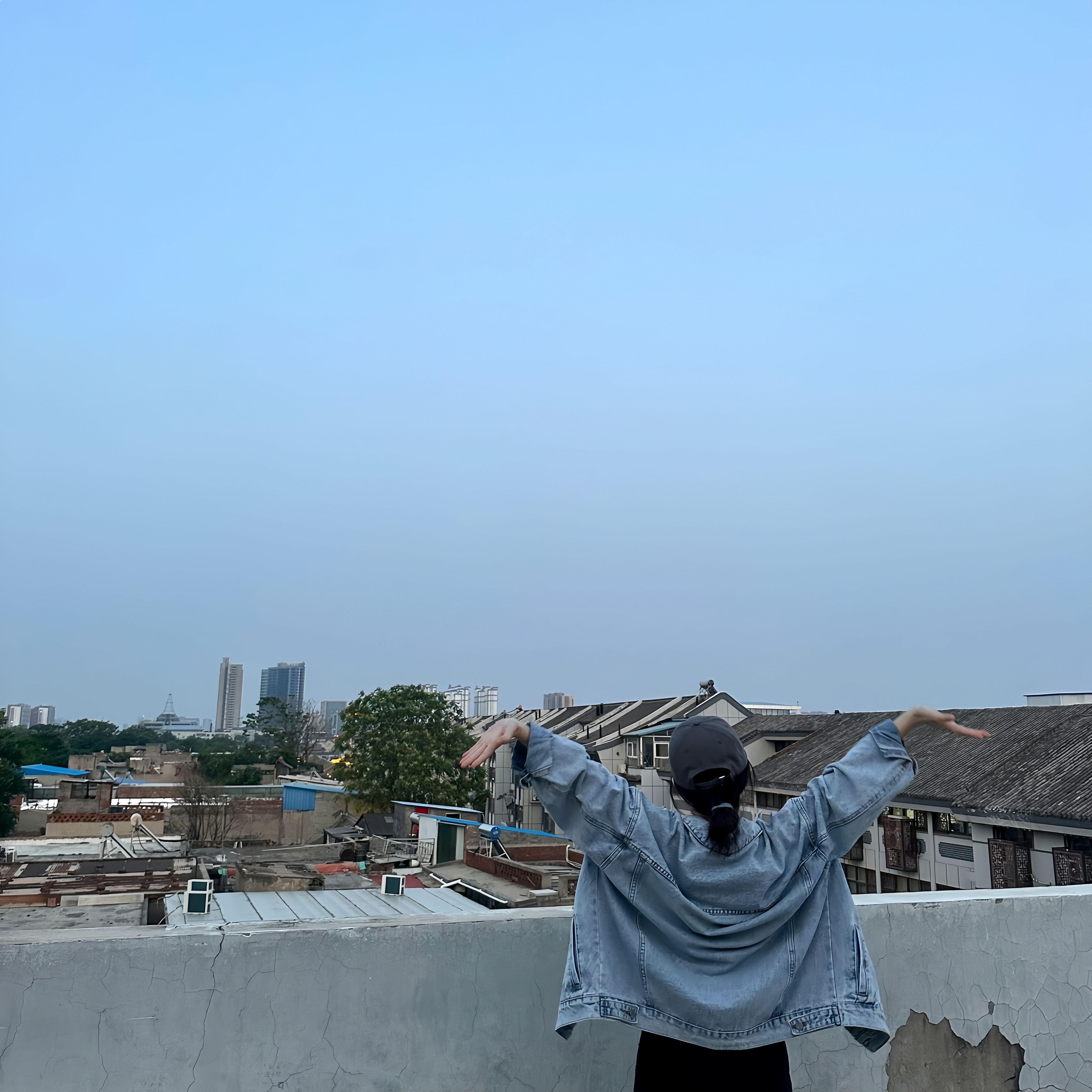 song-img