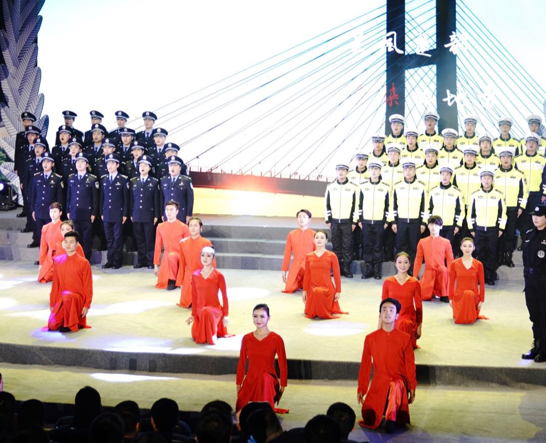 国际首席爱乐乐团合唱团