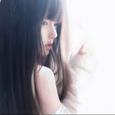 黄昏下模糊的侧脸