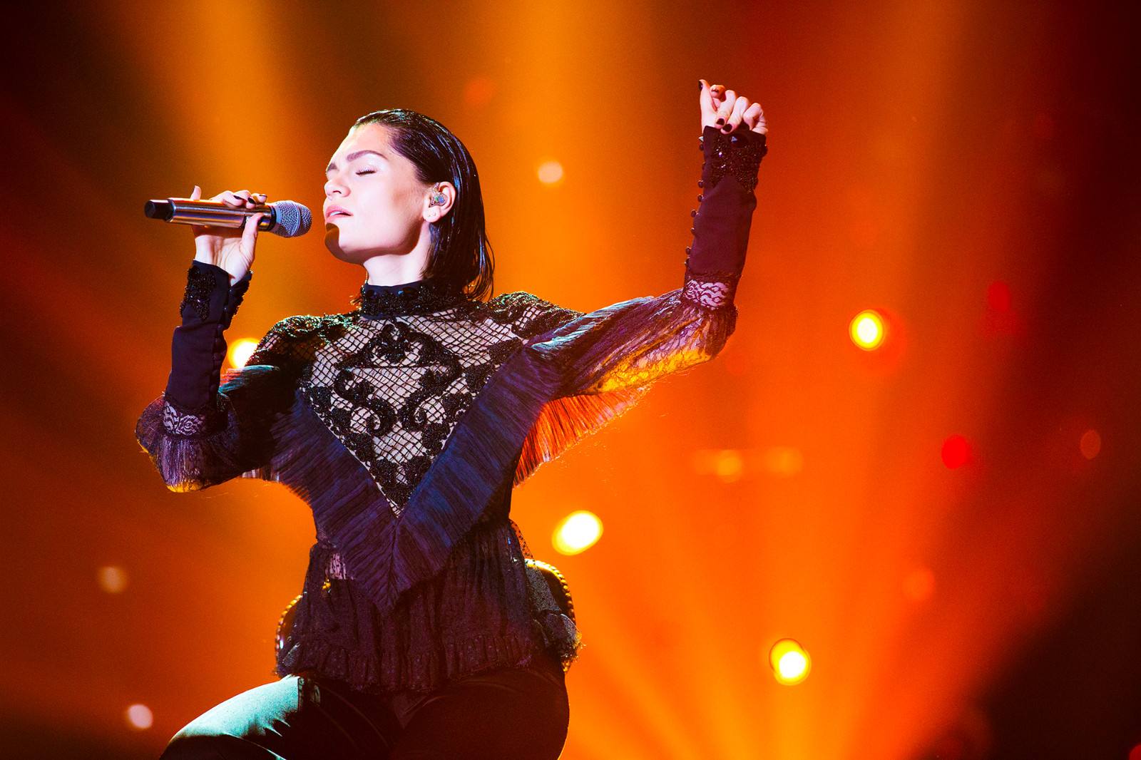 《歌手2018》总冠军、英国天后 Jessie J 八月开启中国巡演。