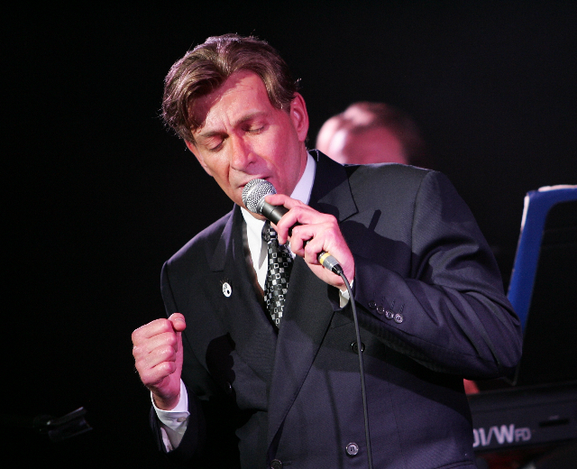 Bobby Caldwell