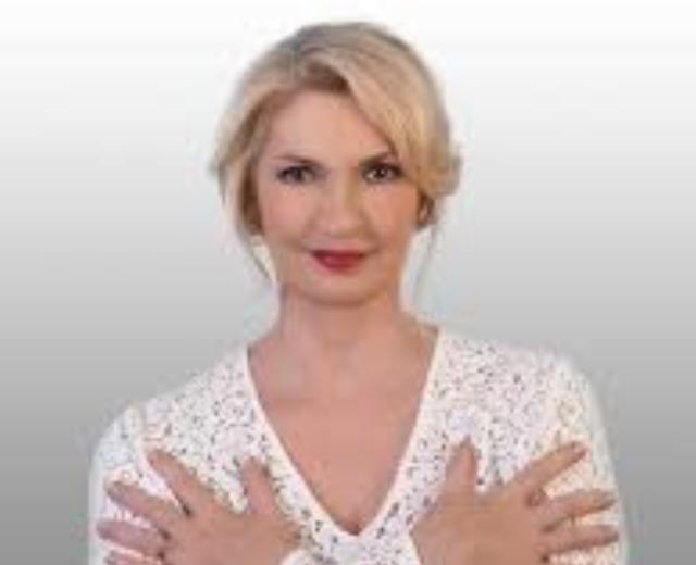 Annick Massis