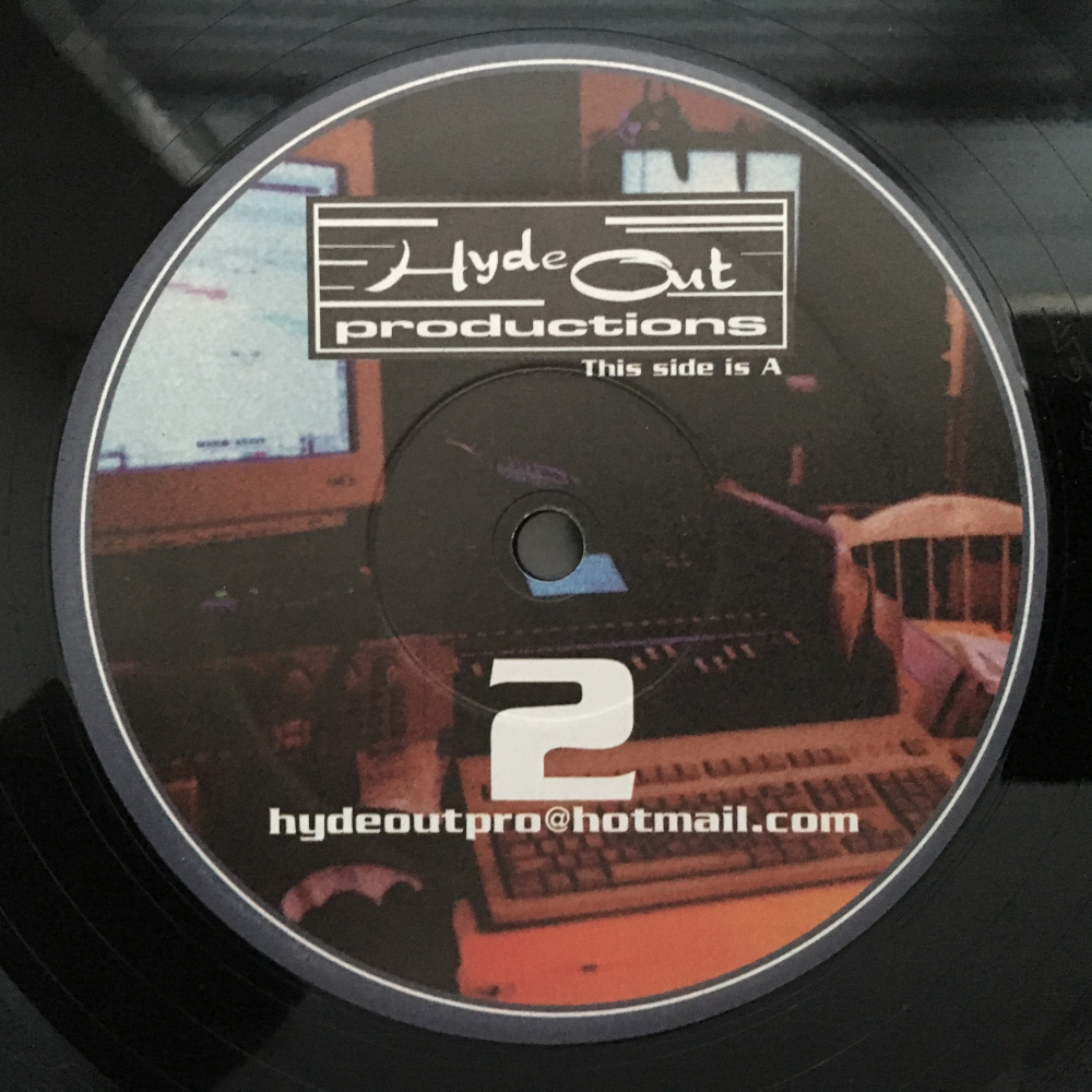 Peoples Don't Stray (Street Version)