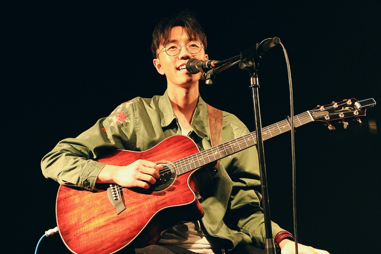 三叔歌曲 109951163343916587.jpg?size=1280x853