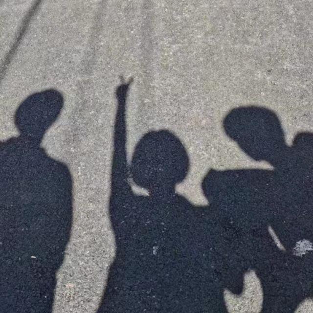 啷个哩个啷（翻自 青尢）