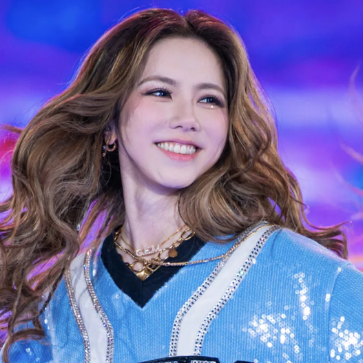 2025年全球热榜巅峰金曲