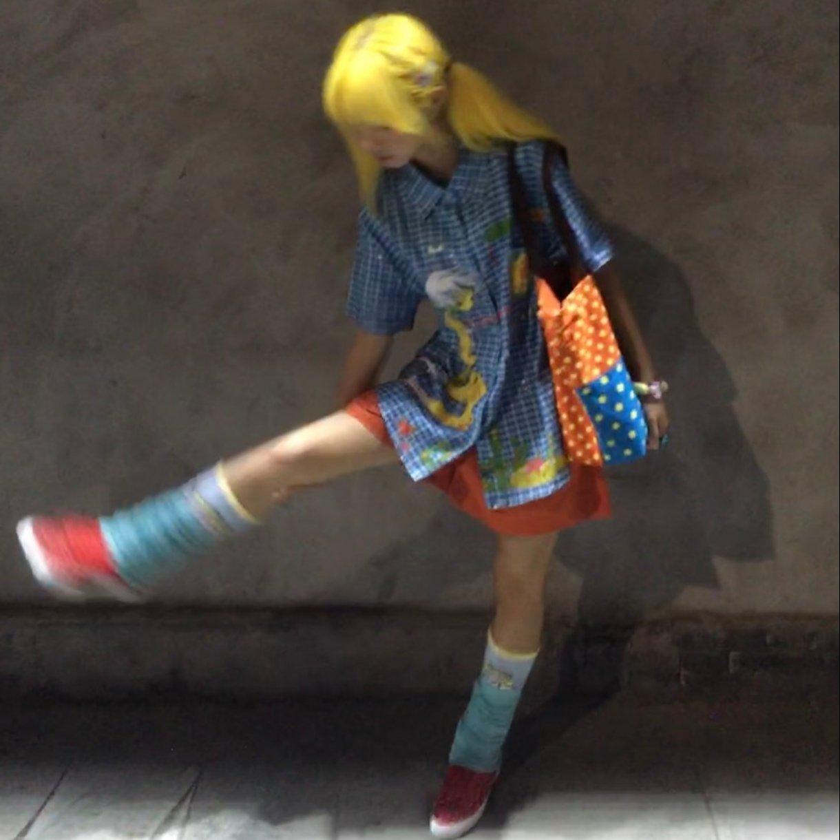 嘟噜嘟噜嘀哩嘀哩一TT