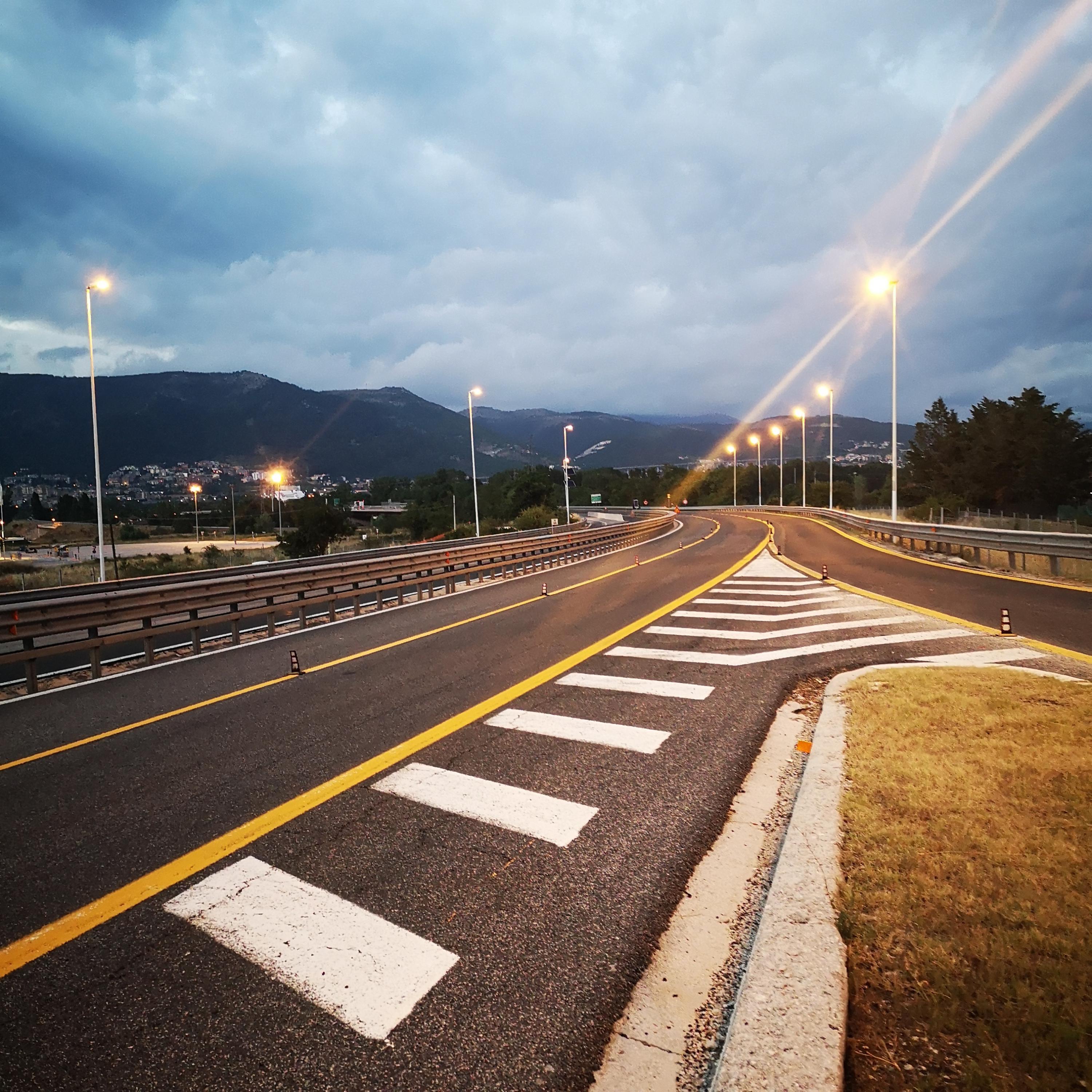 Thousands of Miles (feat. Leonardo Leonori)