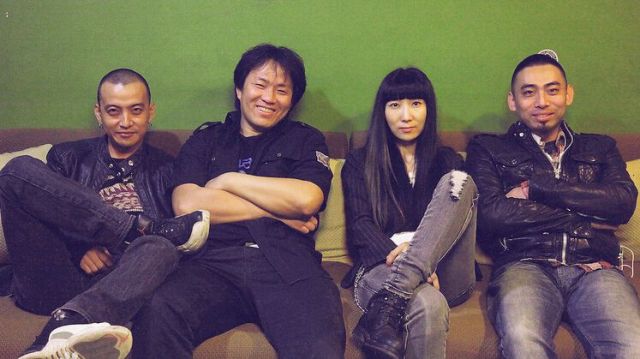 滚圈新年第一瓜,布衣乐队闹分家!