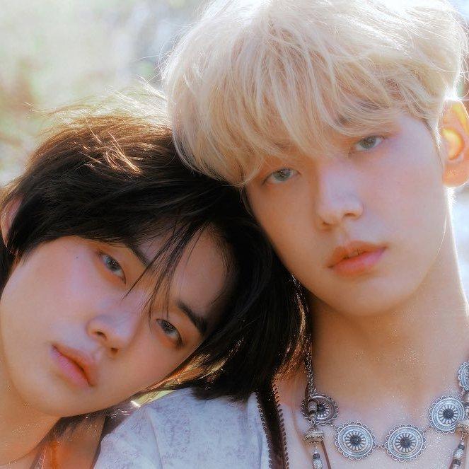 『韩国男团歌曲精选』一秒陷入 无限循环