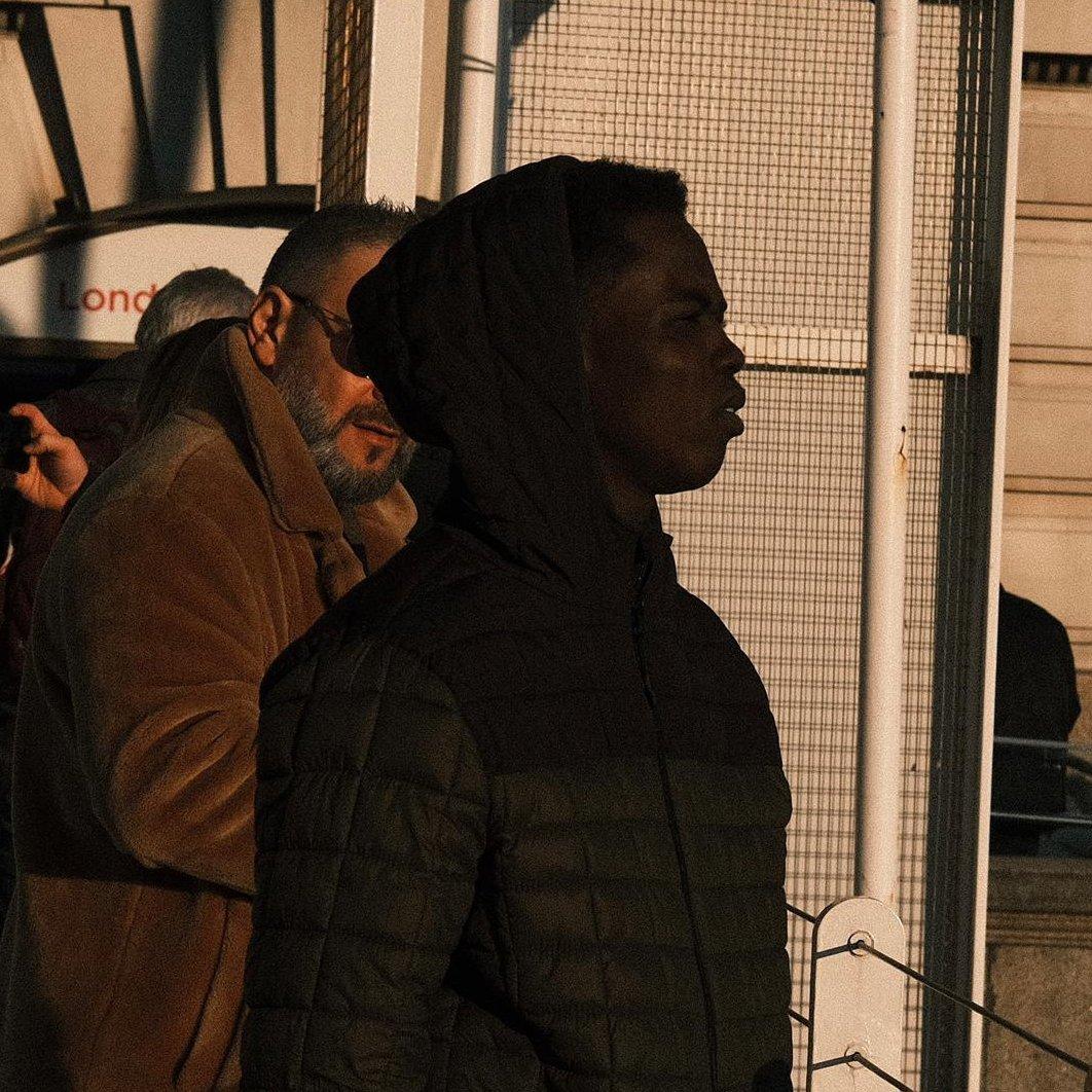 溺水鲸鱼还想喝