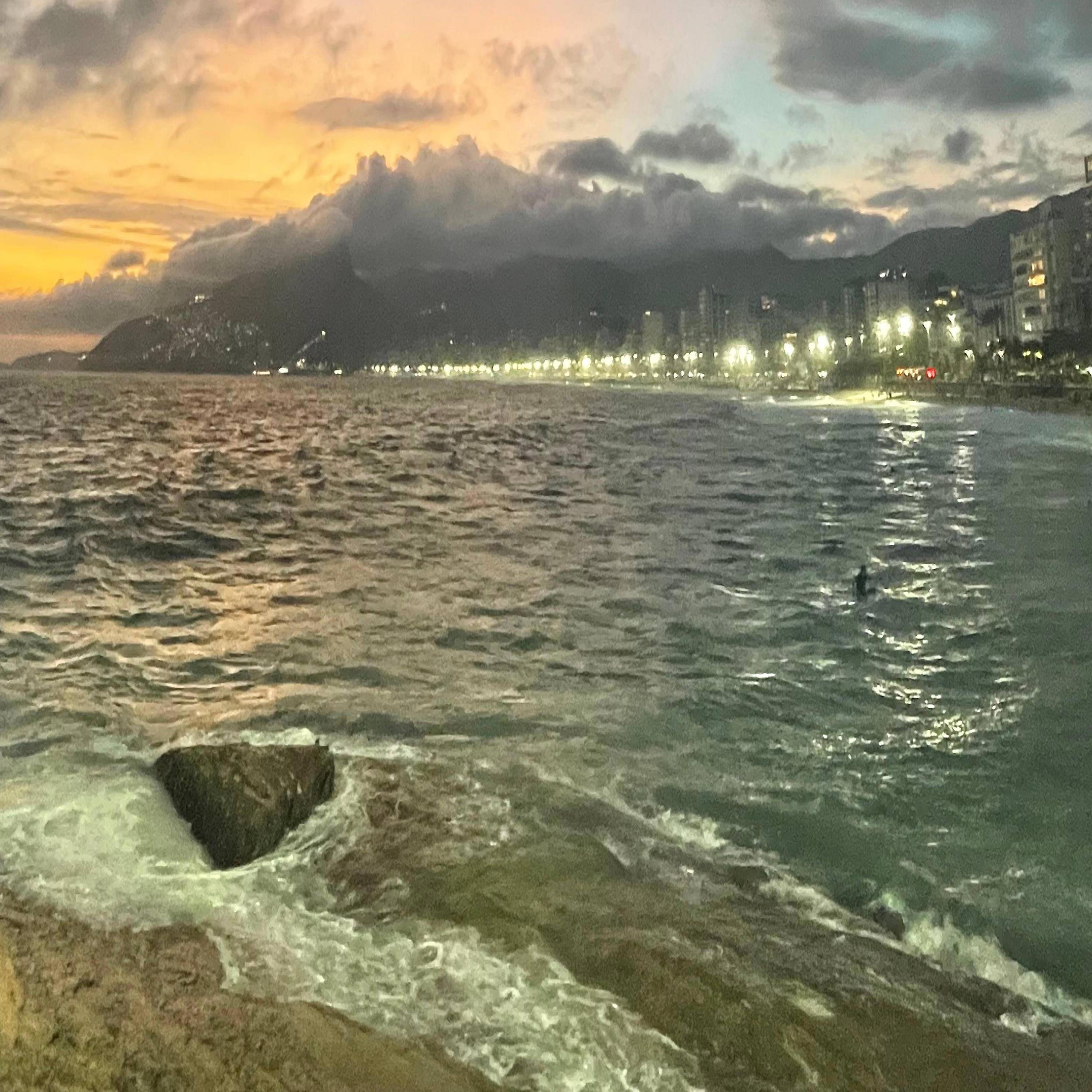 Back to back (feat. Conego & Junai)