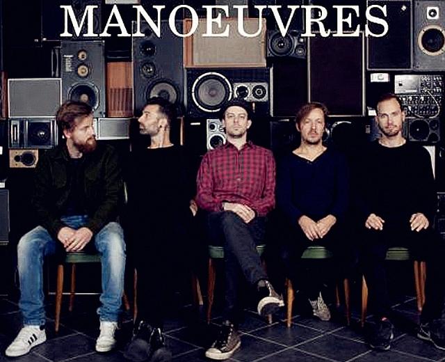 Manoeuvres