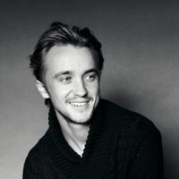 Tom Felton资料,Tom Felton最新歌曲,Tom FeltonMV视频,Tom Felton音乐专辑,Tom Felton好听的歌