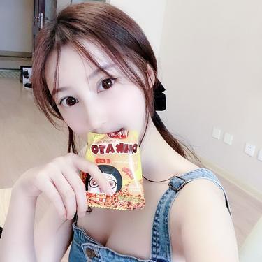 半岛铁盒(女版)封面