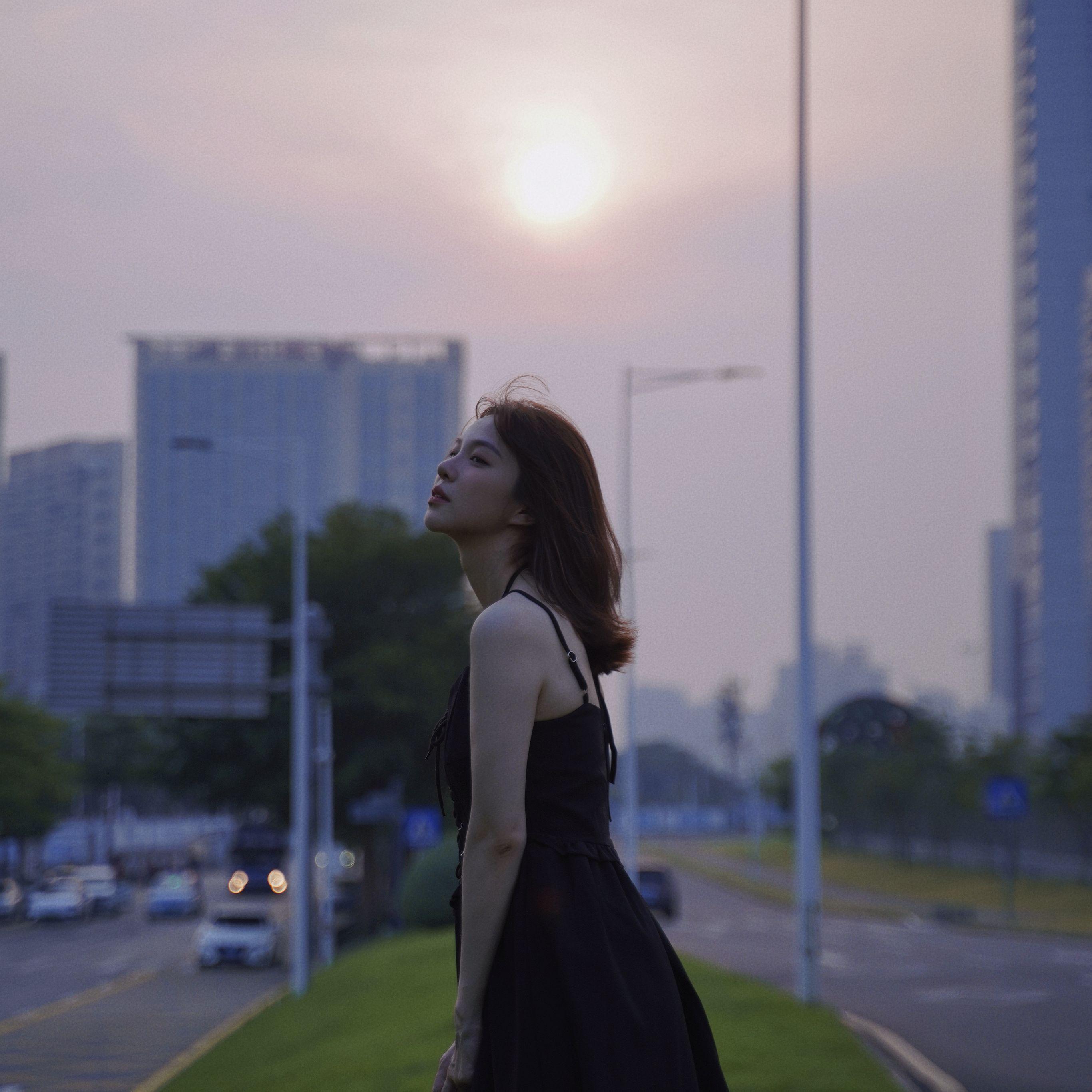 开往早晨的午夜 - 橙大蕾蕾封面