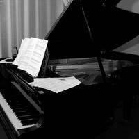 Jazz Alegre Con Piano Y Guitarra