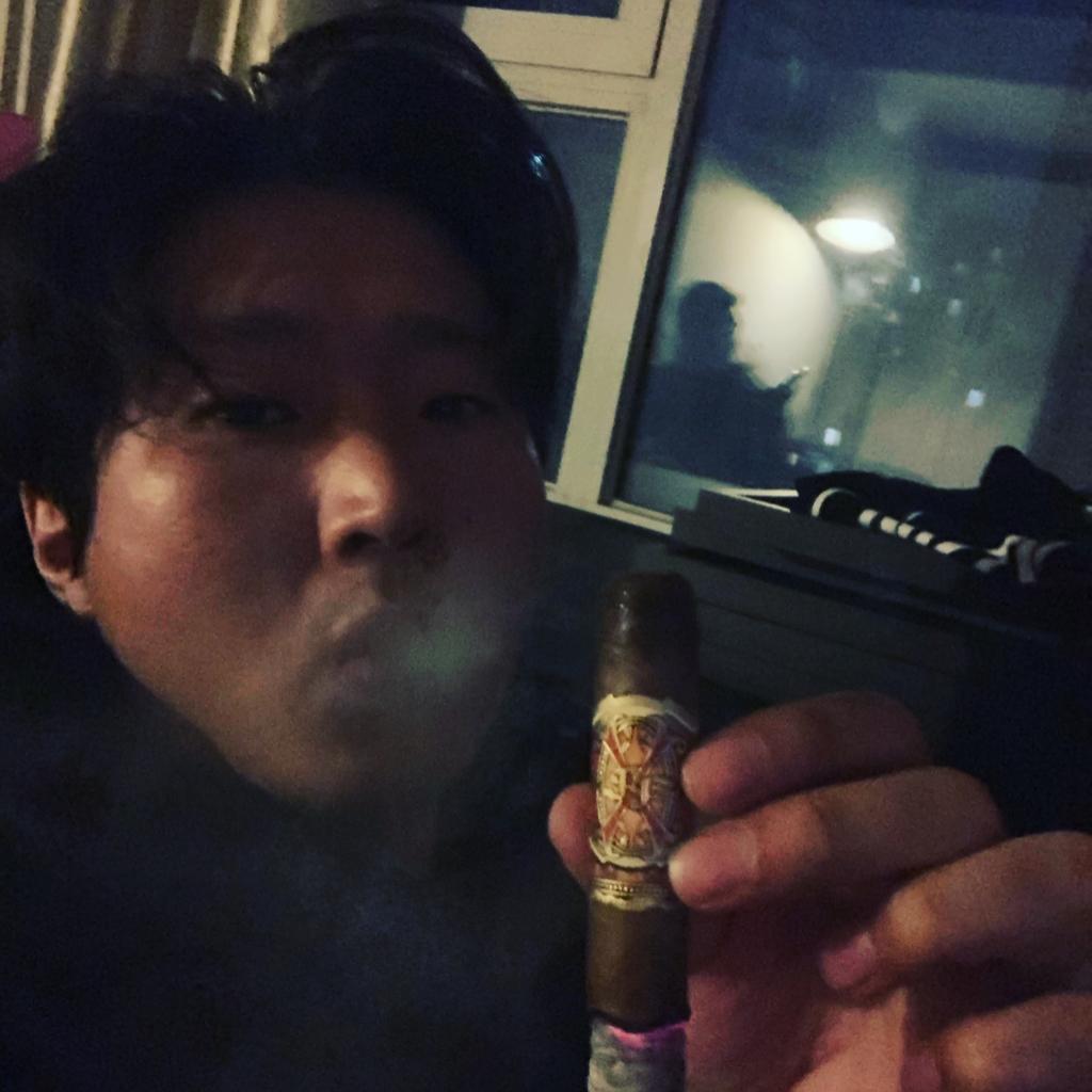 许岩逼疯了蒙蒙