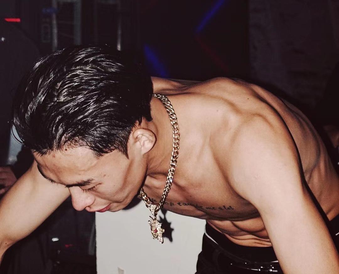 Youngbaby潘泽宇